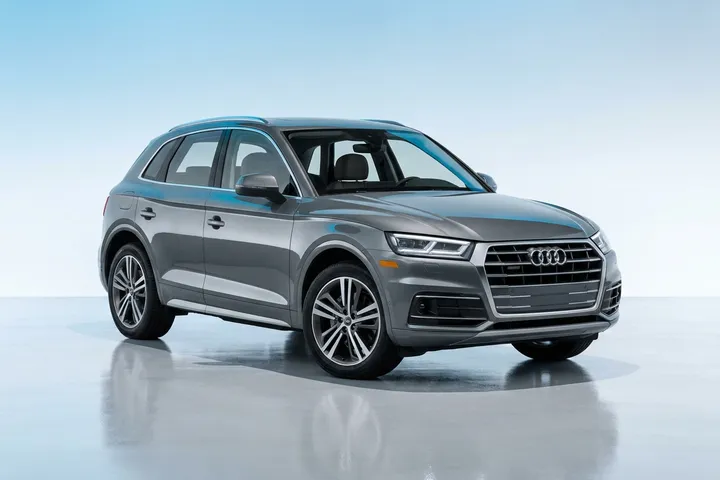 אודי Q5 אפור