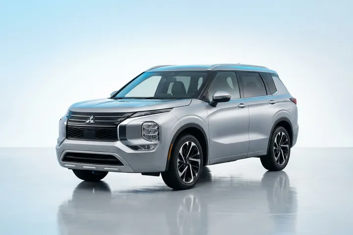 OUTLANDER INSTYLE FL 2.5 גג 