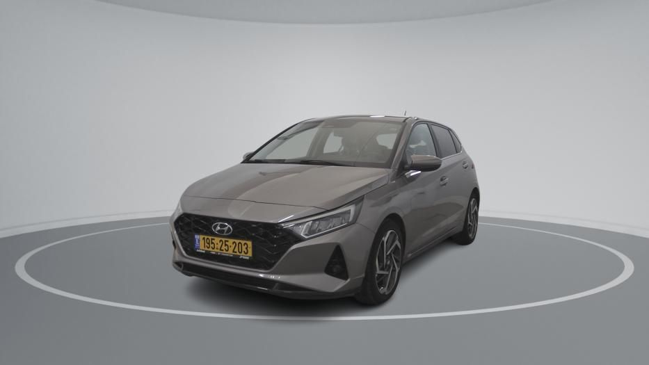 יונדאי i20 כסף
