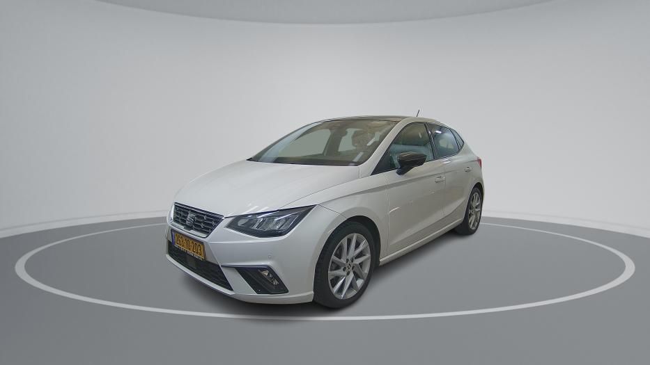 סיאט איביזה שנהב